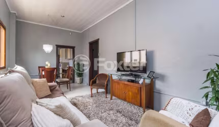Casa com 2 quartos à venda na Rua Oliveira Lopes, 489, Sarandi, Porto Alegre, 104 m2 por R$ 450.000