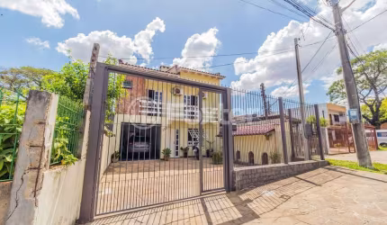 Casa com 3 quartos à venda na Rua Seival, 130, Vila Jardim, Porto Alegre, 220 m2 por R$ 750.000