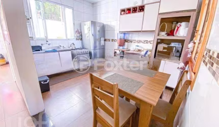 Casa com 3 quartos à venda na Rua Antonio Pedro Baldasso, 69, Rubem Berta, Porto Alegre, 191 m2 por R$ 479.000