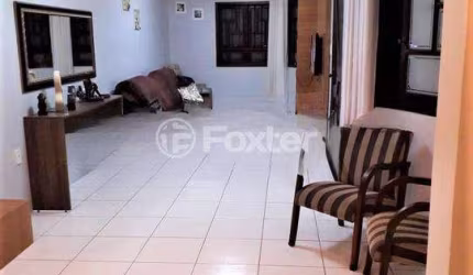 Casa com 2 quartos à venda na Rua País de Gales, 562, Marechal Rondon, Canoas, 120 m2 por R$ 690.000