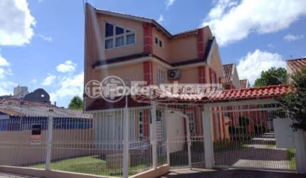 Casa em condomínio fechado com 4 quartos à venda na Rua Tamandaré, 1156, Camaquã, Porto Alegre, 136 m2 por R$ 655.500