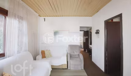 Casa com 3 quartos à venda na Rua Felipe Bernd, 44, Rio Branco, Novo Hamburgo, 138 m2 por R$ 385.000