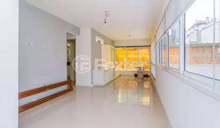 Apartamento com 2 quartos à venda na Rua Castro Alves, 1125, Independência, Porto Alegre, 91 m2 por R$ 980.000