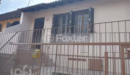 Casa com 3 quartos à venda na Beco Um, 5, Jardim Carvalho, Porto Alegre, 138 m2 por R$ 299.000