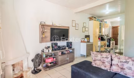 Casa em condomínio fechado com 2 quartos à venda na Rua Capitão Pedroso, 769, Restinga, Porto Alegre, 109 m2 por R$ 195.000