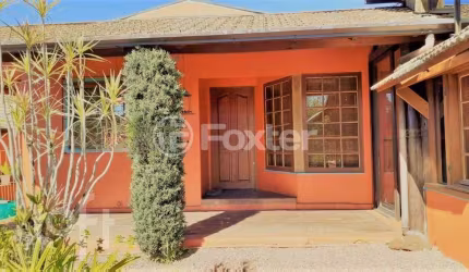 Casa com 4 quartos à venda na Rua João Aloysio Algayer, 770, Lomba Grande, Novo Hamburgo, 247 m2 por R$ 890.000