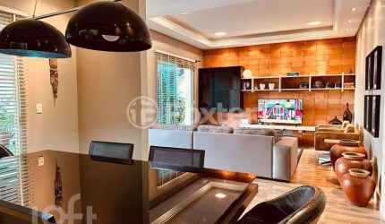 Casa com 3 quartos à venda na Rua Senador Alberto Pasqualine, 84, Canto, Florianópolis, 165 m2 por R$ 1.250.000