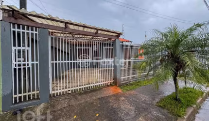 Casa com 3 quartos à venda na Rua João de Azevedo Barbosa Filho, 90, São José, Canoas, 84 m2 por R$ 510.000