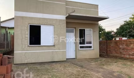 Casa com 2 quartos à venda na Rua Orfila Afonso Bueno, 70, Boa Saúde, Novo Hamburgo, 51 m2 por R$ 219.000