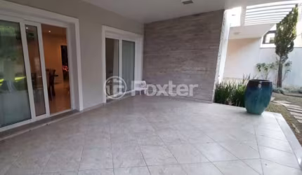 Casa com 3 quartos à venda na Rua Lydia Lauer, 21, Planalto, Caxias do Sul, 482 m2 por R$ 2.700.000