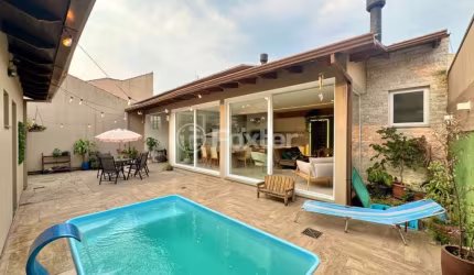Casa com 3 quartos à venda na Rua das Petúnias, 737, Estância Velha, Canoas, 166 m2 por R$ 998.000