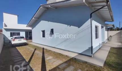 Casa com 5 quartos à venda na Avenida Astrogildo Quadros, 120, Pinheira, Palhoça, 160 m2 por R$ 850.000