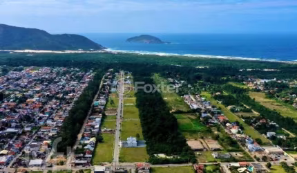 Casa com 3 quartos à venda na Rua Candido Pereira dos Anjos, 1, São João do Rio Vermelho, Florianópolis, 115 m2 por R$ 749.000