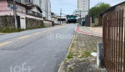 Casa com 4 quartos à venda na Rua Felipe Neves, 71, Canto, Florianópolis, 148 m2 por R$ 1.100.000