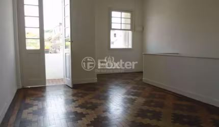 Casa com 2 quartos à venda na Avenida Doutor Carlos Barbosa, 1326, Medianeira, Porto Alegre, 63 m2 por R$ 380.000
