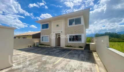 Apartamento com 2 quartos à venda na Rua Andira, 491, Enseada de Brito, Palhoça, 100 m2 por R$ 550.000