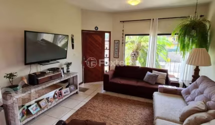 Casa com 5 quartos à venda na Rua Afonso Fortkamp, 85, Armação do Pântano do Sul, Florianópolis, 218 m2 por R$ 2.280.000