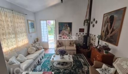 Casa com 4 quartos à venda na Rua Itaipu, 171, Itacorubi, Florianópolis, 276 m2 por R$ 1.950.000