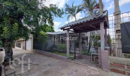 Casa com 3 quartos à venda na Rua Primeiro de Maio, 403, Guarani, Novo Hamburgo, 300 m2 por R$ 1.200.000