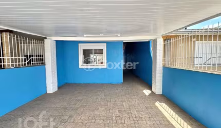 Casa com 2 quartos à venda na Rua Santa Fé, 890, Olaria, Canoas, 43 m2 por R$ 295.000