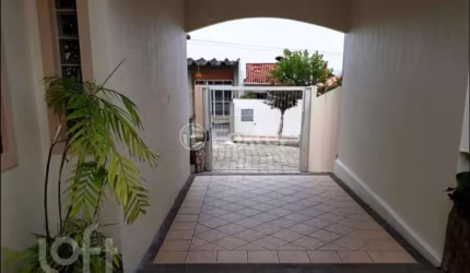 Casa com 6 quartos à venda na Rua Alfredo Claudino da Silva, 408, Jardim Atlântico, Florianópolis, 210 m2 por R$ 1.250.000