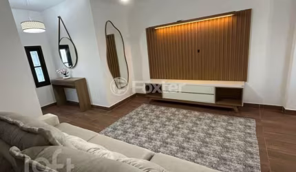 Casa com 4 quartos à venda na Avenida Jaqueline, 327, Jansen, Gravataí, 200 m2 por R$ 790.000