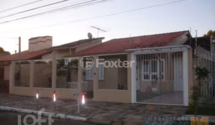 Casa com 3 quartos à venda na Rua das Araucárias, 1323, Harmonia, Canoas, 115 m2 por R$ 612.000
