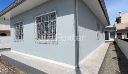 Casa com 3 quartos à venda na Rua Antônio Gonçalves Chaves, 1077, Ponte do Imaruim, Palhoça, 130 m2 por R$ 695.000