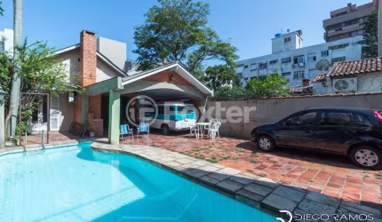 Casa com 3 quartos à venda na Rua Antenor Lemos, 135, Menino Deus, Porto Alegre, 230 m2 por R$ 890.000