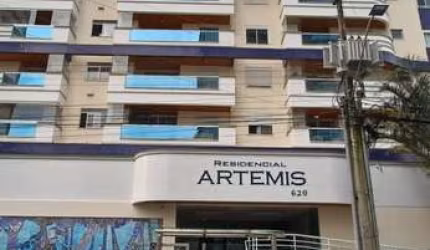 Lindo apartamento a venda de 03 Dormitórios 01 Suíte+02 demo-Suítes em Campinas -São José-SC