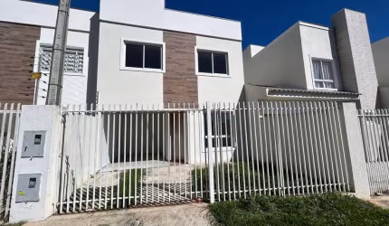 Sobrado com 3 quartos  à venda, 100.55 m2 por R$395000.00  - Uvaranas - Ponta Grossa/PR