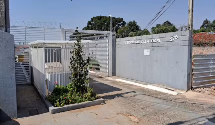 Casa Residencial com 2 quartos  à venda, 61.53 m2 por R$200000.00  - Uvaranas - Ponta Grossa/PR