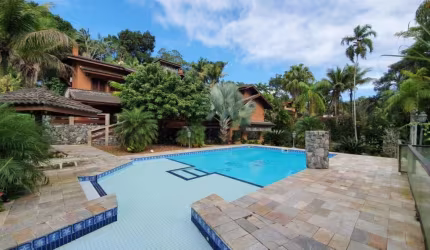Casa Alto Padrão para Venda em Balneario Praia do Perequê Guarujá-SP