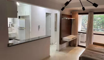 Apartamento para locação com 2 dormitórios ao lado do Shopping Ibirapuera e metrô Eucaliptos.