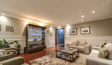 Casa à venda em São Paulo, Jardim da Glória, com 3 quartos, 215m²