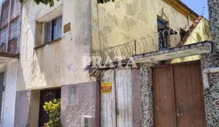 VILA MATHIAS SANTOS CASA EM TERRENO AMPLO