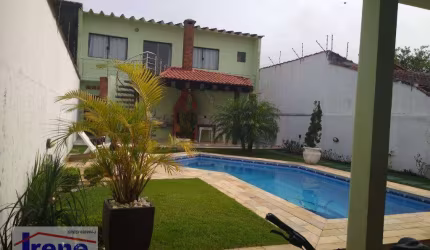 Casa com 3 dormitórios à venda, 214 m² por R$ 780.000,00 - Estância Balneária de Itanhaém - Itanhaém/SP