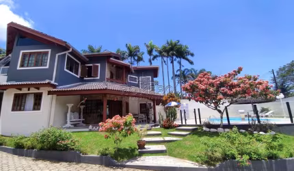 4 Casas com 12 dorms, Tabatinga, Ubatuba - R$ 4.1 mi, Cod: 2043