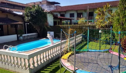 Casa com 3 quartos, Praia da Maranduba, Ubatuba - R$ 1.2 mi, Cod: 393