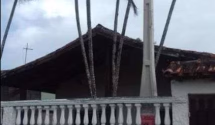 Casa para Venda em Itanhaém, Sabauna, 3 dormitórios, 1 suíte, 2 banheiros, 2 vagas