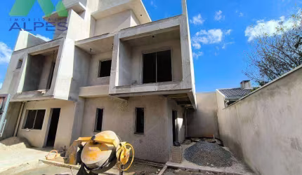 Sobrado com 3 dormitórios à venda, 105 m² por R$ 650.000,00 - Pinheirinho - Curitiba/PR