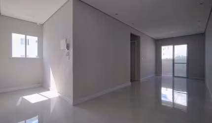 Lindíssimo apartamento 2 dormitórios locação bairro Itaipava