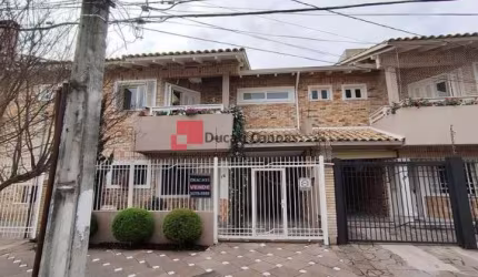 LINDO SOBRADO GEMINADO NOBRE CENTRAL