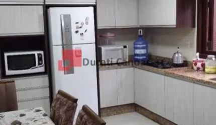 Casa com 2 quartos à venda na Rua João Aluysio Jacob, Fátima, Canoas, 210 m2 por R$ 851.000