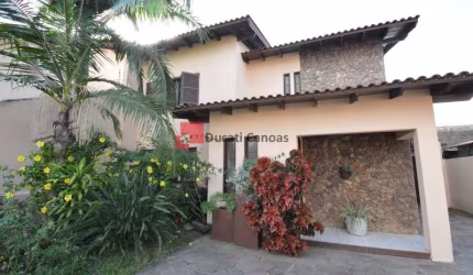 Casa com 7 quartos à venda no Fátima, Canoas , 369 m2 por R$ 800.000