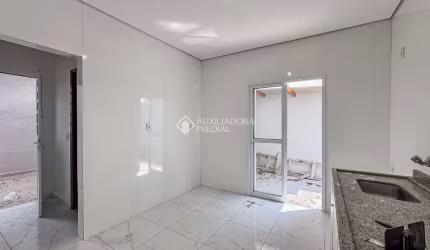 Casa com 2 quartos à venda na Rua Guarulhos, 7, Vila Camilópolis, Santo André, 107 m2 por R$ 600.000