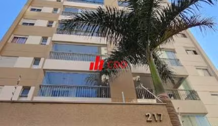 Excelente apartamento a venda bairro Vila Suzano, com 3 dormitórios sendo 1 suíte, reformado,84 m² 2 vagas, próximo ao Portal