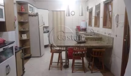 Casa em condomínio fechado com 5 quartos à venda na Rua das Giestas, --, Vila Prudente, São Paulo, 230 m2 por R$ 1.700.000