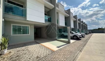 Sobrado em Condomínio a venda no Pedro Moro em São José dos Pinhais.