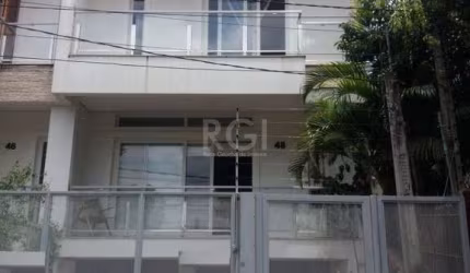Sobrado para Venda - 262.78m², 3 dormitórios, sendo 3 suites, 3 vagas - Jardim L